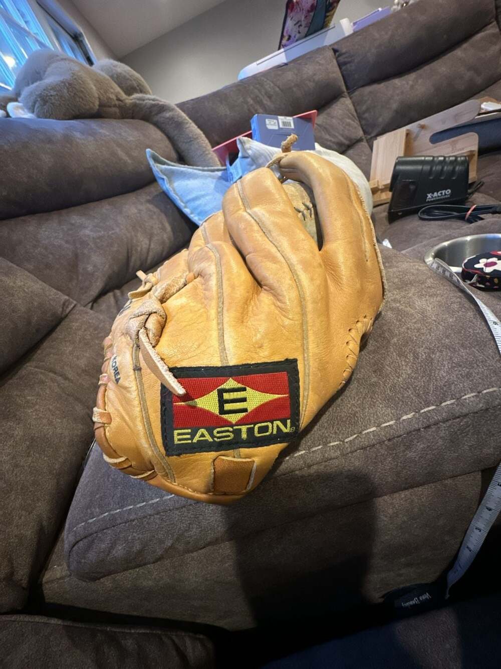 Easton EX1300 Baseball Glove 12 Inch Tan Leather